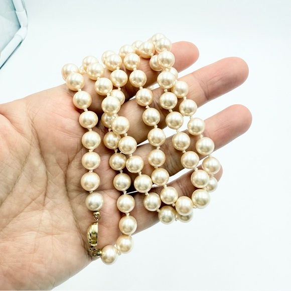 Vintage Marvella Signed Cream Faux Pearls Beaded Necklace - Picture 6 of 8